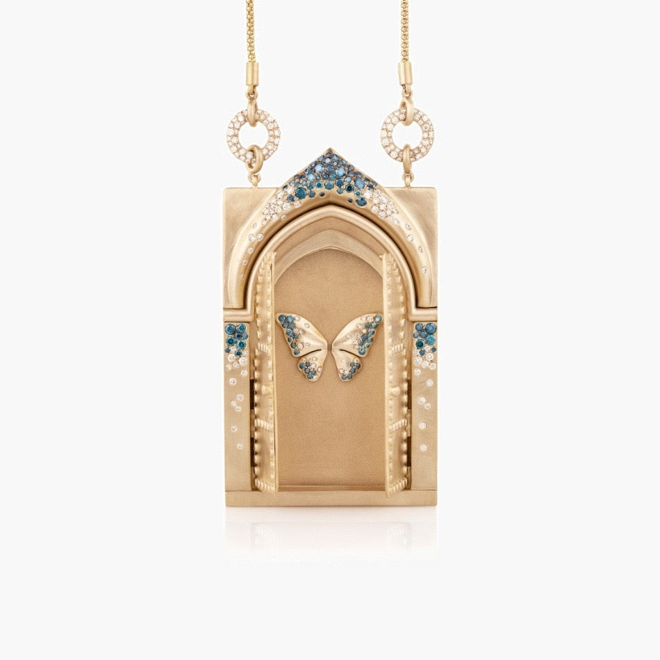 Vintage Tarot Openable Necklace – Butterfly Rebirth Crystal Pendant, Heavy Gold Plated | Green Butterfly, Blue Butterfly, Gate of Self-Love, Gate of Fortune & Gate of Rebirth