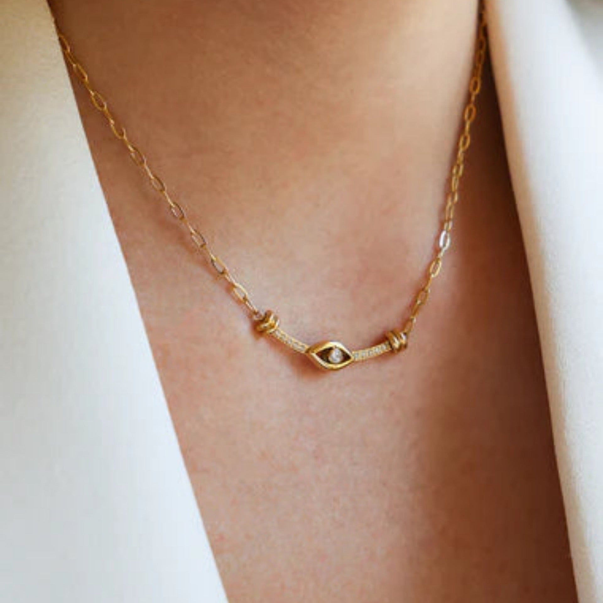 Luxury Minimalist Heart, Eye & Smile Pendant Necklace | Versatile Collarbone Chain