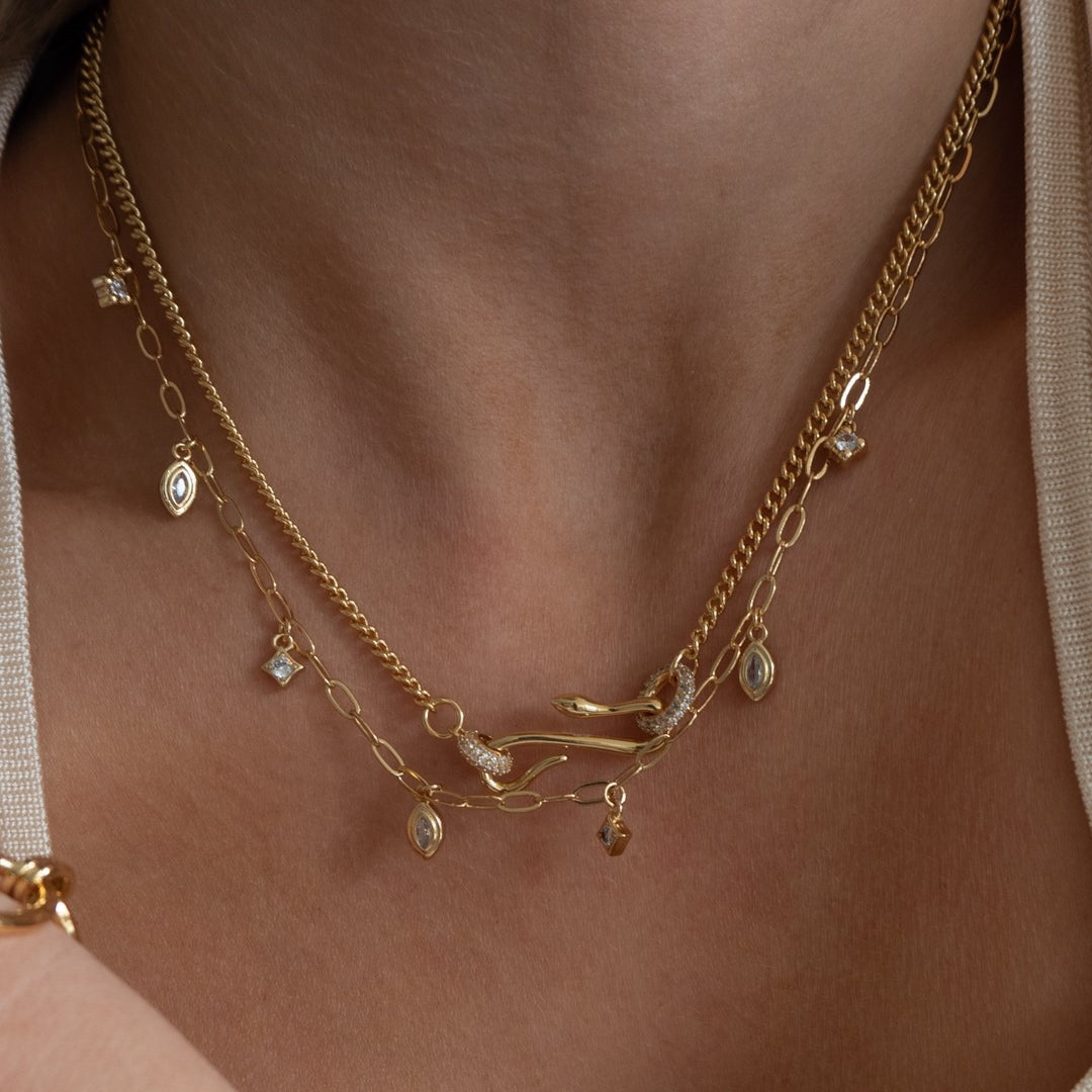 Vintage Snake Pendant Necklace | Zircon-Set Serpent Long Sweater Chain | Delicate Versatile