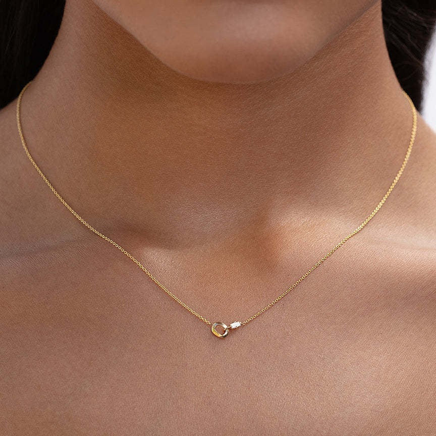 Emerald Gemstone Pendant Necklace & Bracelet – Minimalist Titanium Steel | New Arrival