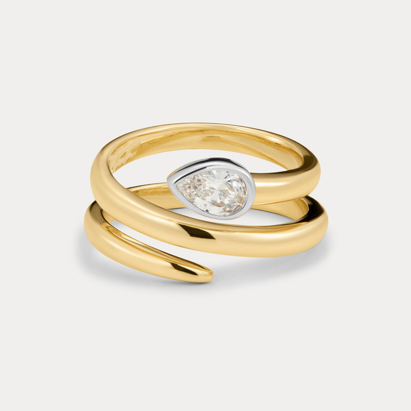 Titanium Steel 18K Gold-Plated Colour-Retaining Plain Band Ring – Round & Triangle Asymmetric Solid Open Design