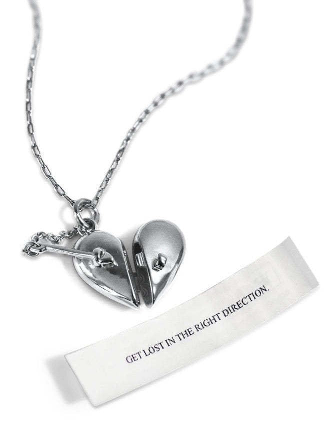 Valentine's Day Heart Locket Pendant Necklace – Openable Keepsake Peach Heart Collarbone Chain, Copper with Real Gold Plating