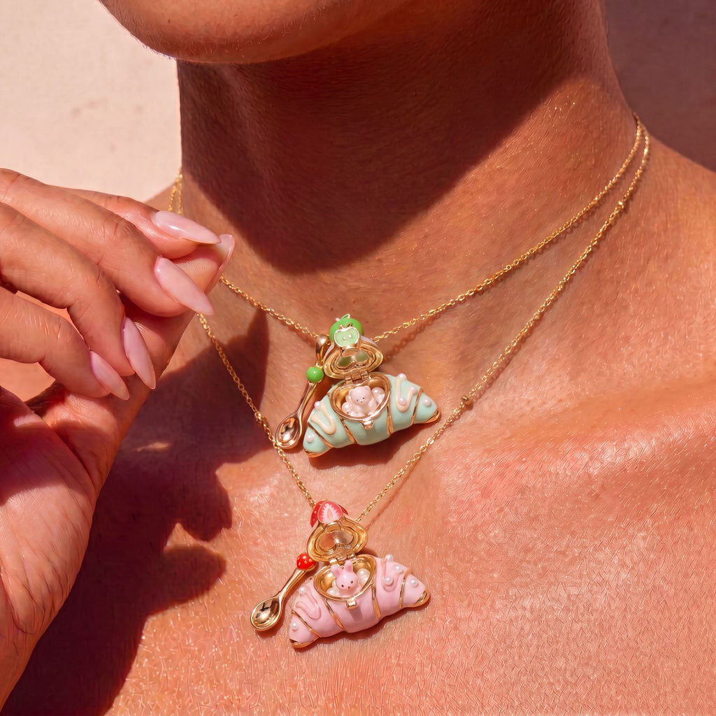 Openable Croissant Necklace – Cute Animal Charm, High-Quality Colour-Retaining