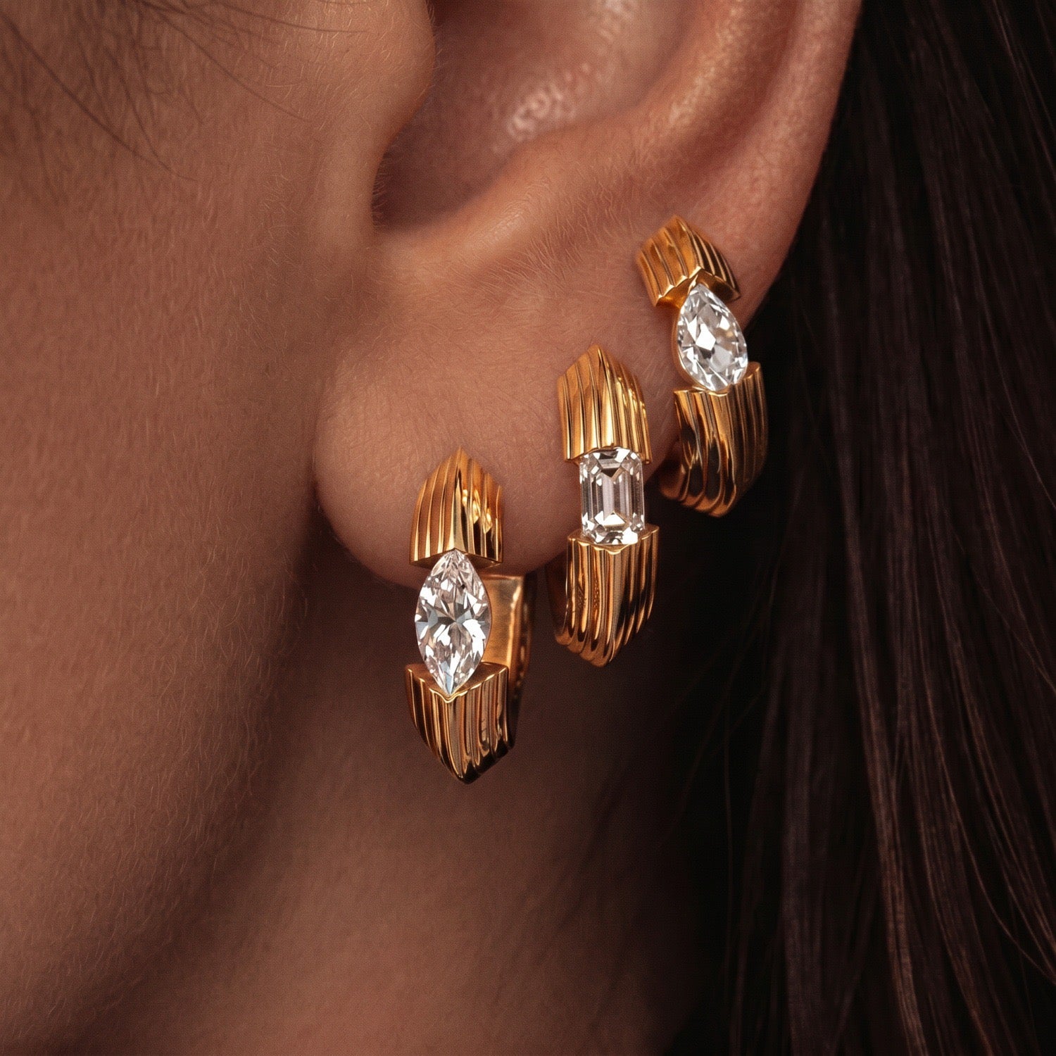 Vintage Ribbed Embossed Irregular Zirconia Stud Earrings