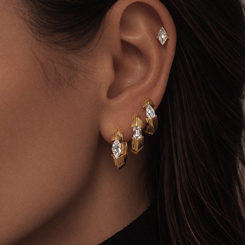 Vintage Ribbed Embossed Irregular Zirconia Stud Earrings