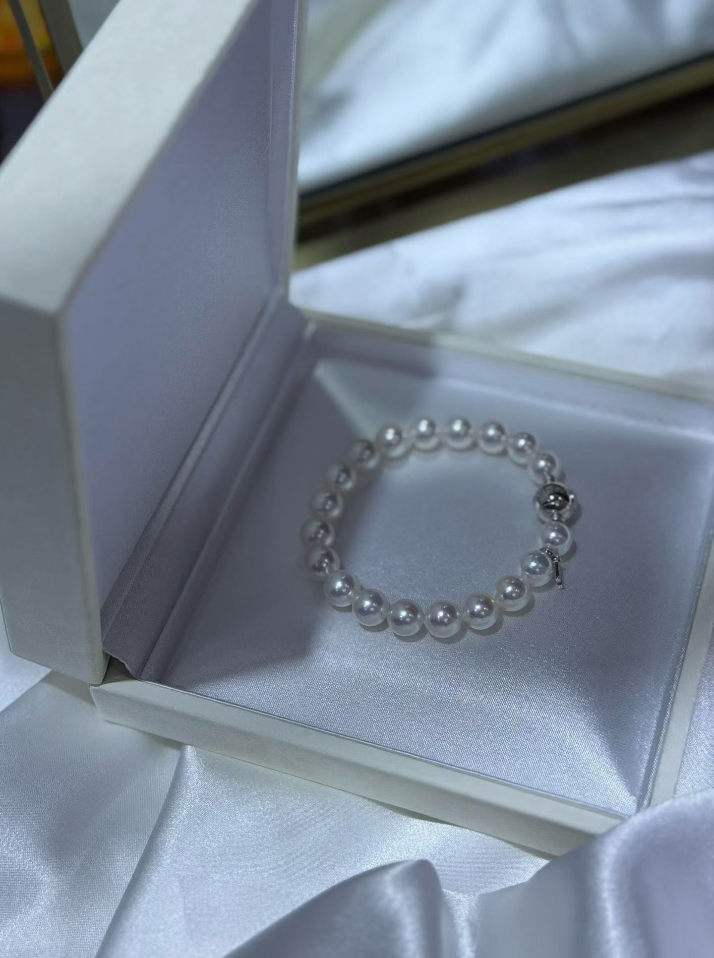 Freshwater Pearl Bracelet 8-8.5mm | The Golden Size