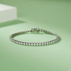 Classic Four-Prong D VVS Moissanite Tennis Bracelet (S925 Silver)