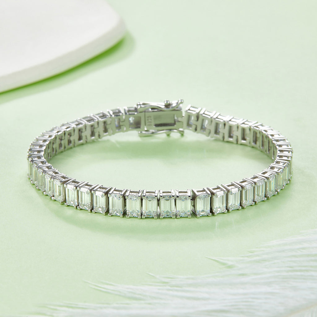 Rectangular D VVS Moissanite Tennis Bracelet — 0.5ct Stones (S925 Silver