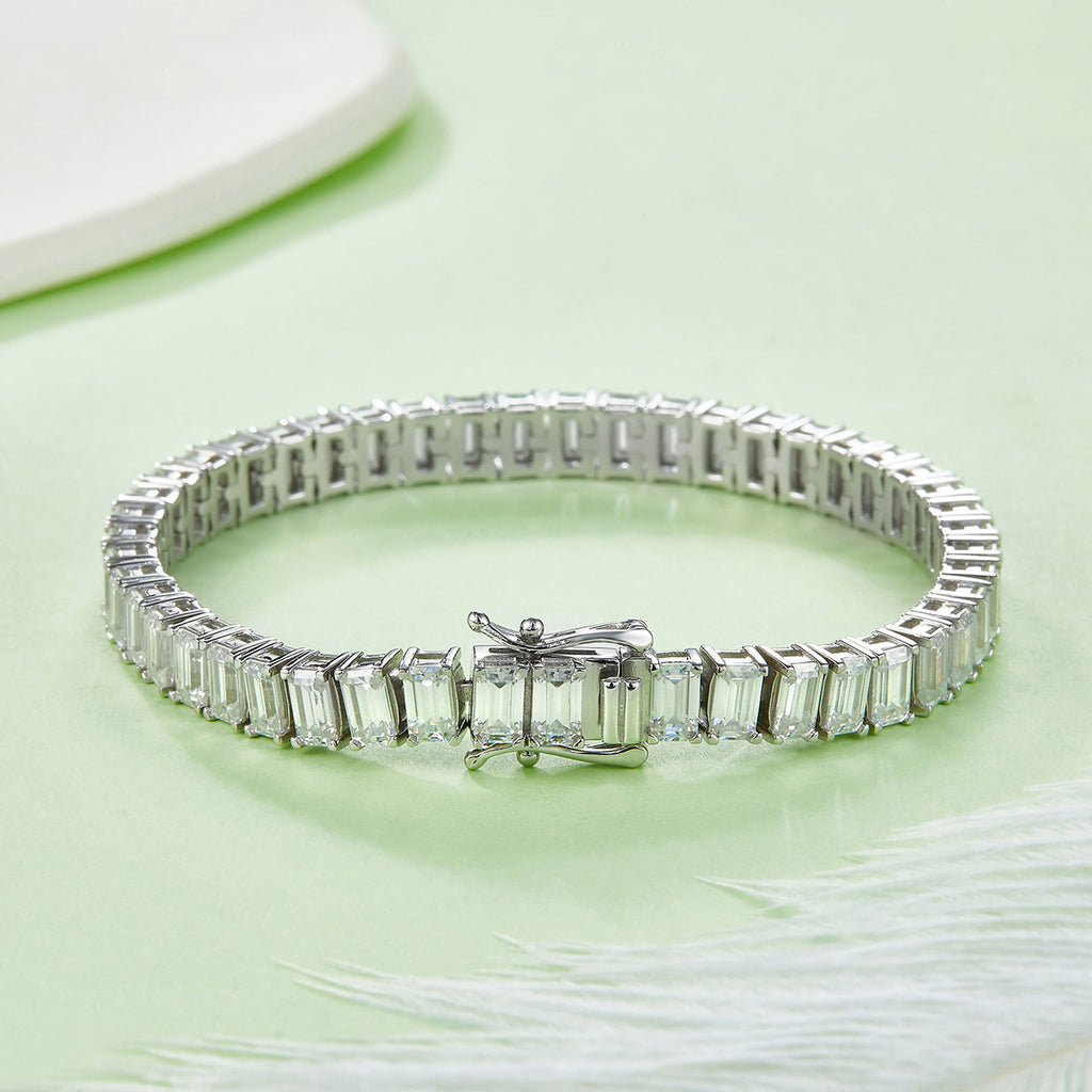 Rectangular D VVS Moissanite Tennis Bracelet — 0.5ct Stones (S925 Silver