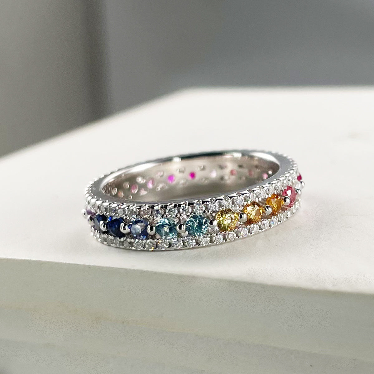 18K White Gold Round Coloured Gemstone Moissanite Rainbow Women's Ring