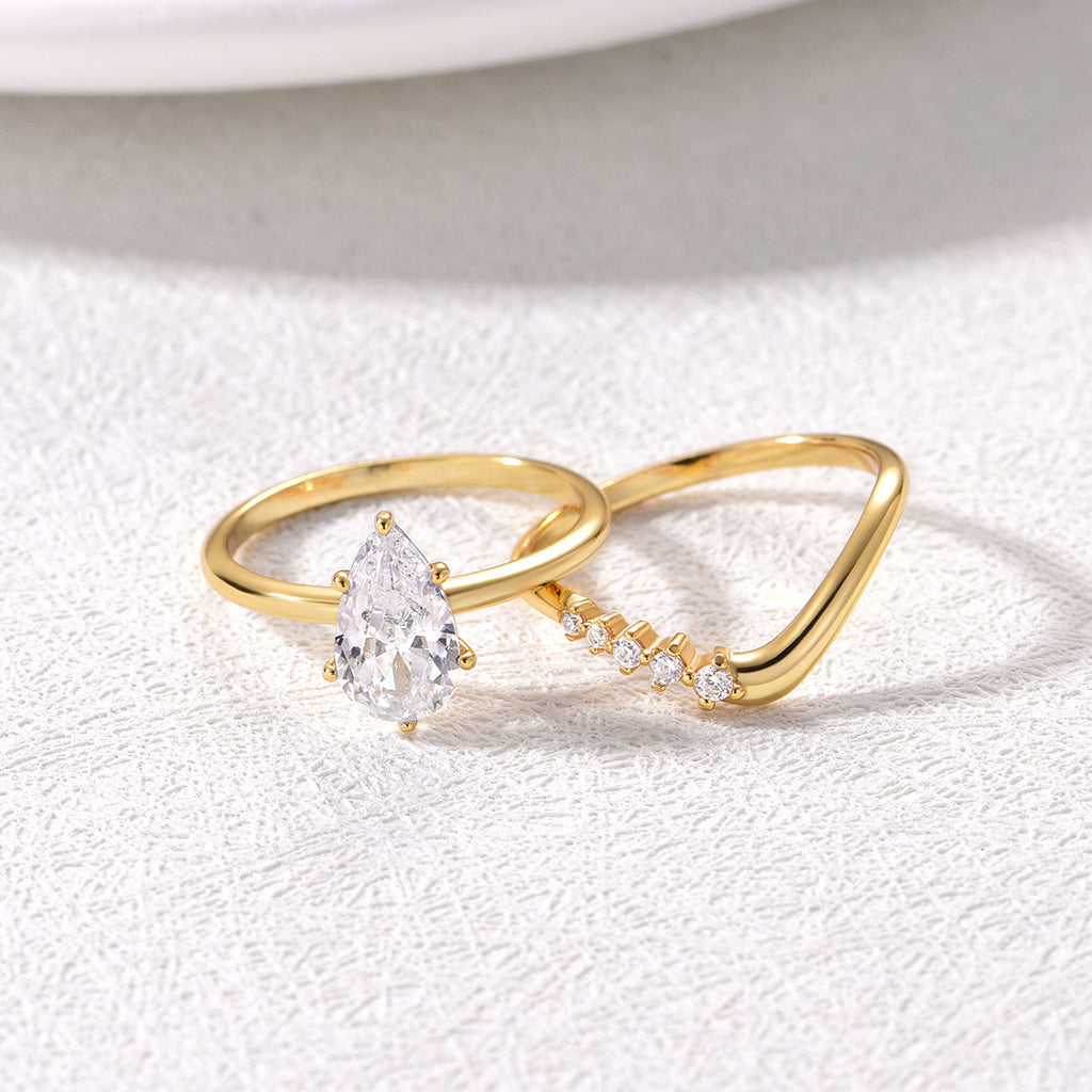18K Yellow Gold Teardrop Moissanite Stacking Ring Set