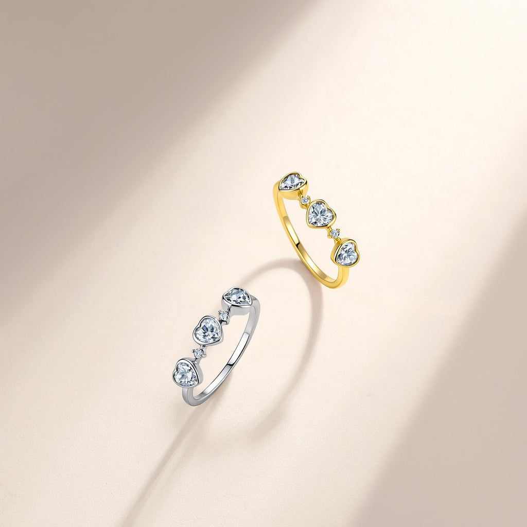 18K Gold Heart Moissanite Bubble Linked Hearts Ring 0.9ct