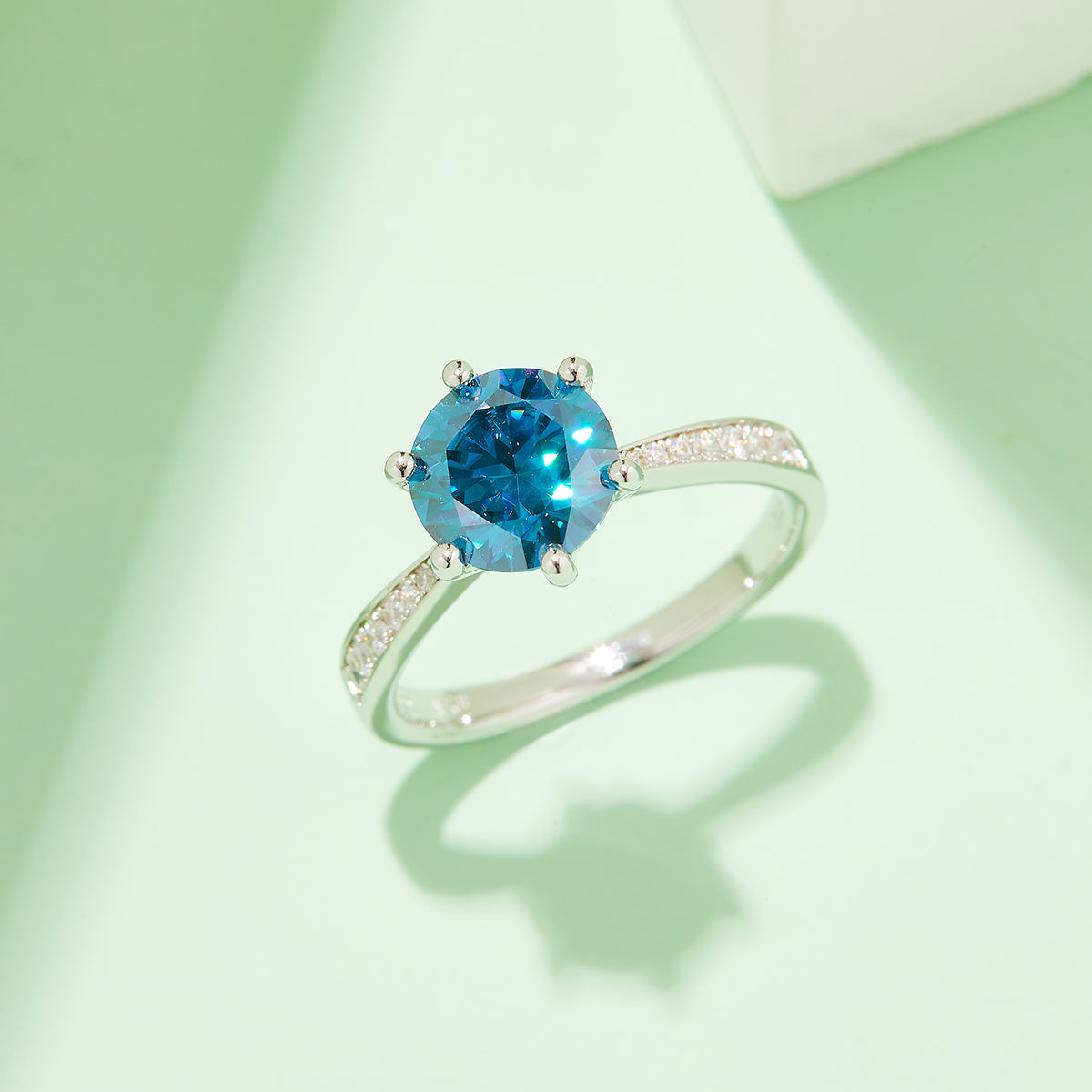 Radiance | 18K White Gold Micro Moissanite Ring | 1.5ct D-Grade