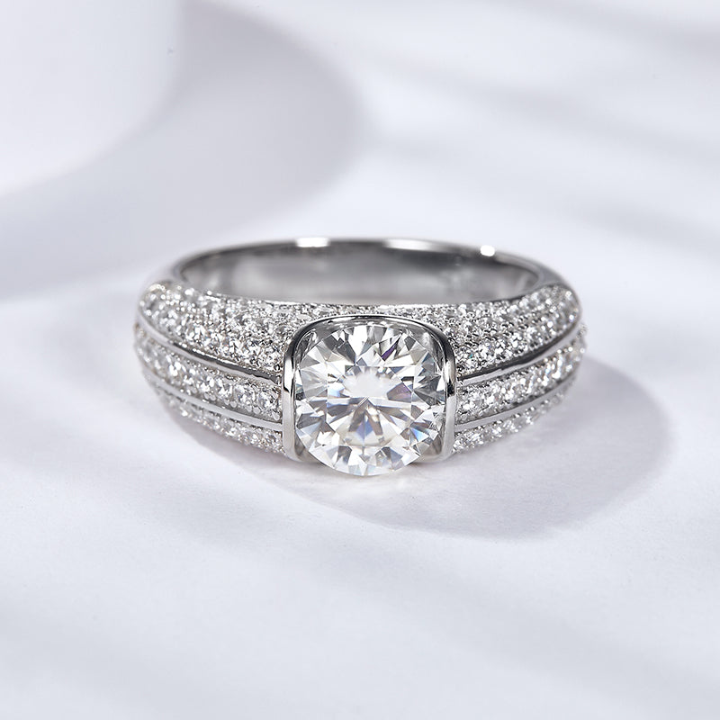 Yuan Bo | 18K White Gold Round Moissanite Ring | 1.0ct / 2.0ct