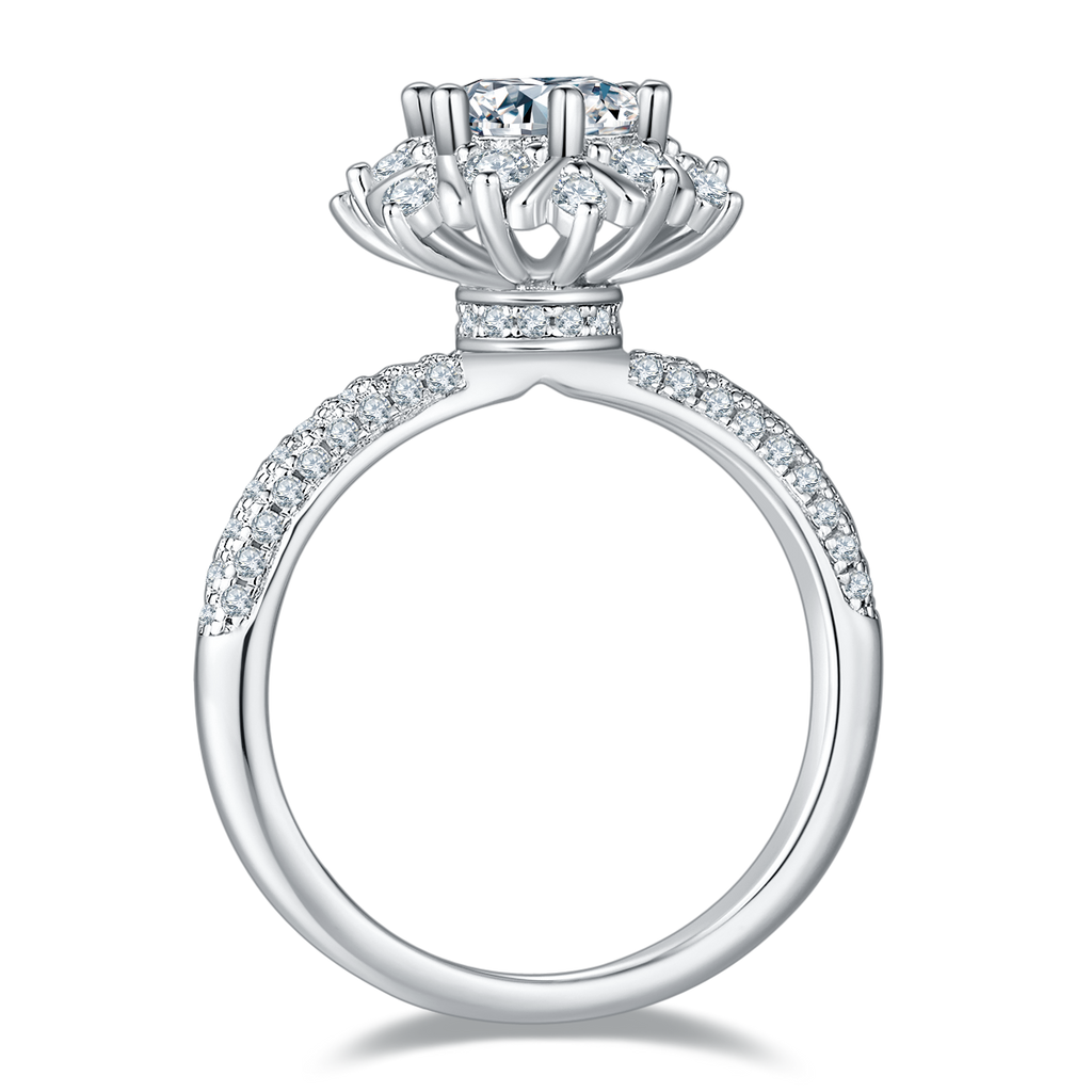 Luan Hua | 18K White Gold Round Moissanite Ring | 1ct D-Grade