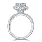Luan Hua | 18K White Gold Round Moissanite Ring | 1ct D-Grade