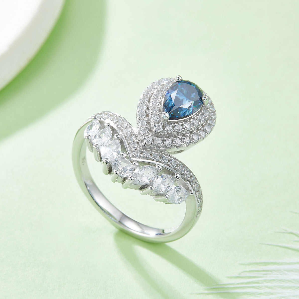 V Drop | 18K White Gold Pear Cut Coloured Moissanite Ring | 1ct D-Grade