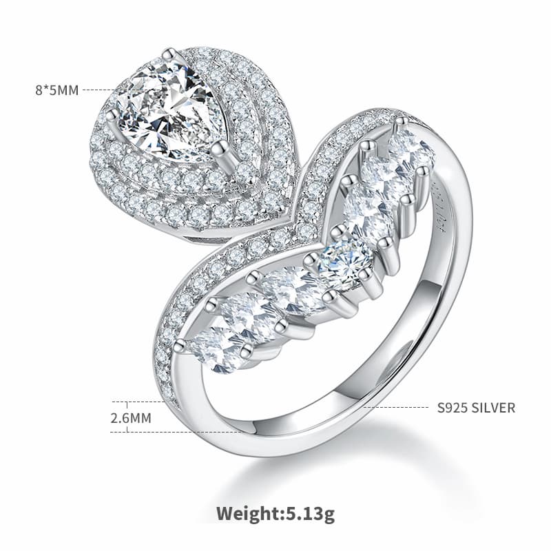 V Drop | 18K White Gold Pear Cut Coloured Moissanite Ring | 1ct D-Grade - UMI