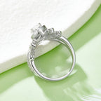 V Queen | 18K White Gold Pear Cut Coloured Moissanite Ring | 1.0ct D-Grade