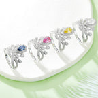 V Queen | 18K White Gold Pear Cut Coloured Moissanite Ring | 1.0ct D-Grade