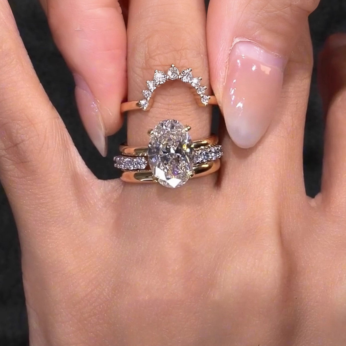 18K Gold Sunflower Moissanite Stackable Ring
