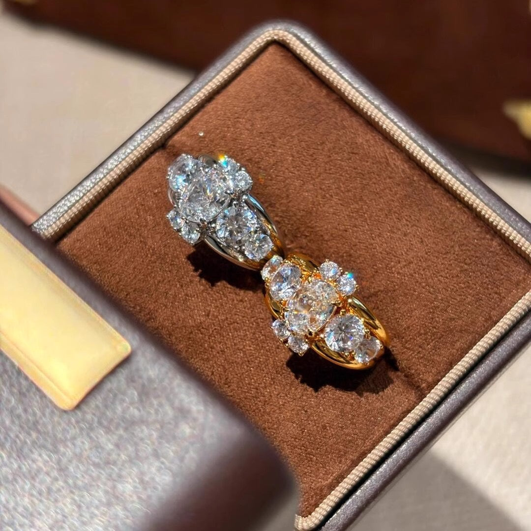 1ct Oval-Cut Moissanite Halo Ring in 18K Gold-Plated S925 Silver