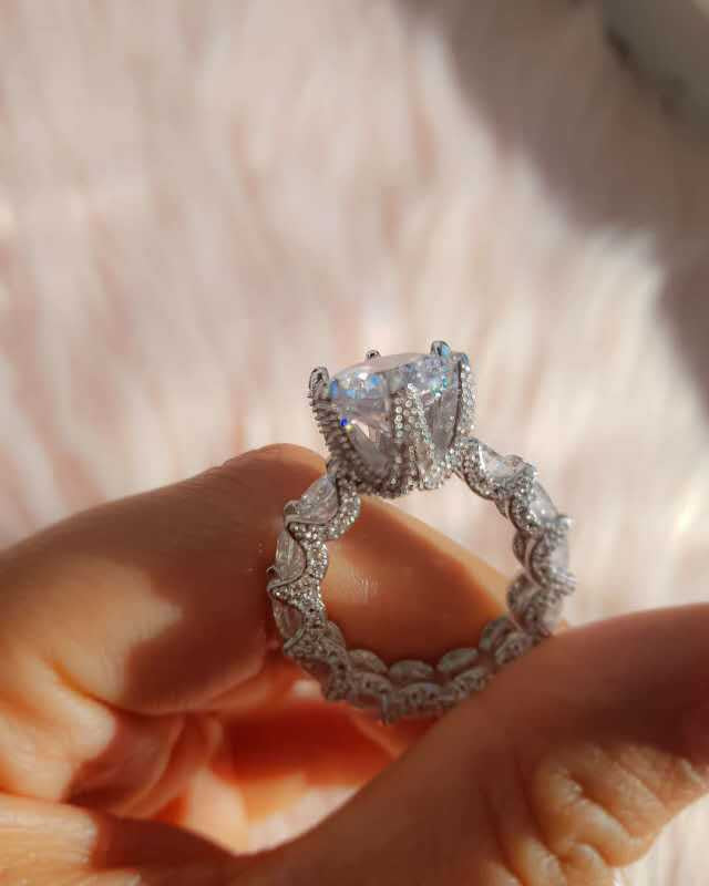 5.0ct Moissanite Wheel-Setting Ring | 925 Silver 18K Gold Plated