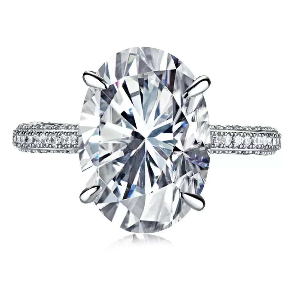 Luxe Oval-Cut Statement Ring
