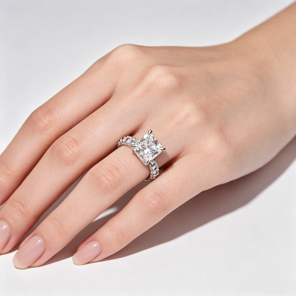 Radiant-Cut Luxury Moissanite Ring - UMI
