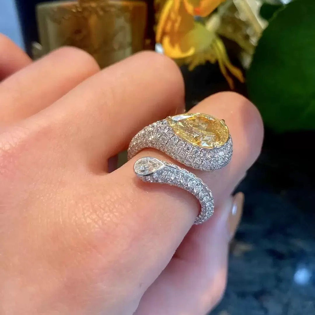 Yellow Gemstone & Pavé Moissanite Statement Ring - UMI