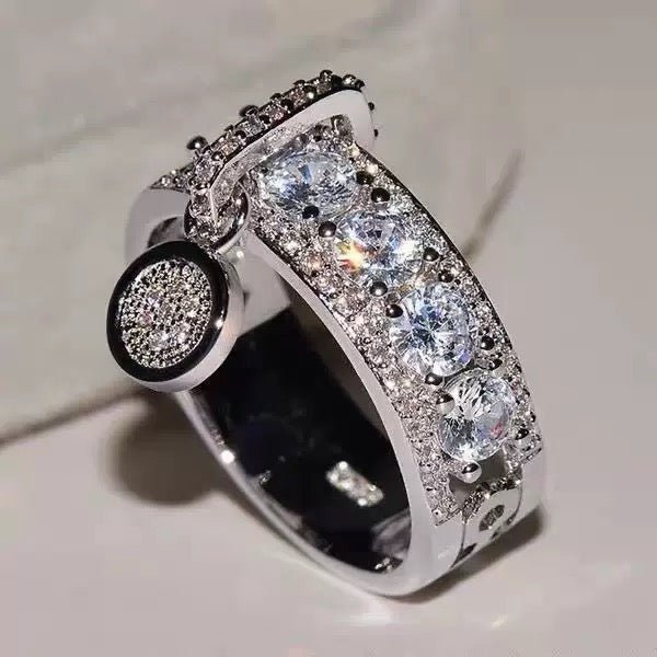 Moissanite Disc Charm Ring - UMI