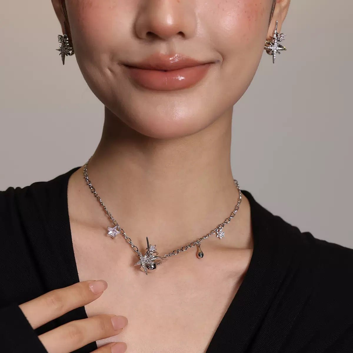 Midnight Orbit Cubic Zirconia Necklace - UMI