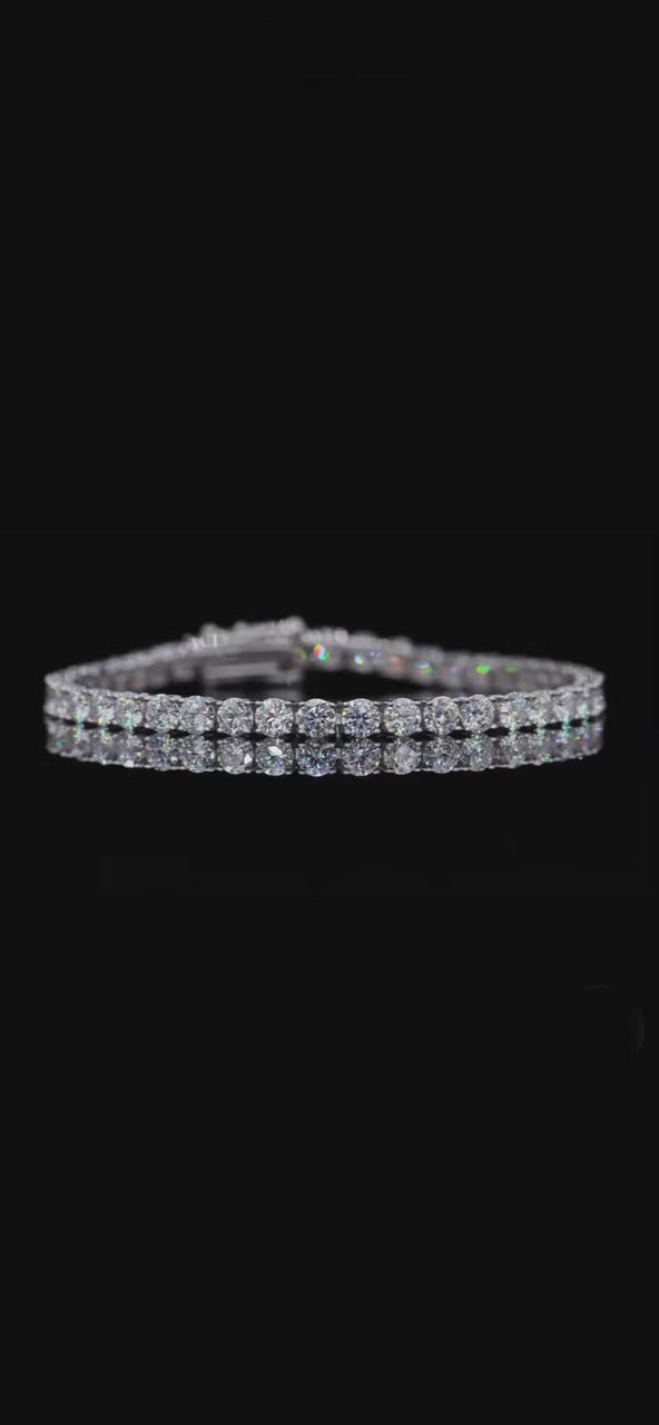 Classic Four-Prong D VVS Moissanite Tennis Bracelet (S925 Silver)