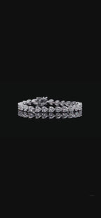 Heart-Cut D VVS Moissanite Tennis Bracelet — 0.5ct Stones (S925 Silver)
