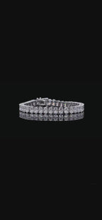 Oval-Cut D VVS Moissanite Tennis Bracelet — 0.5ct Stones (S925 Silver)